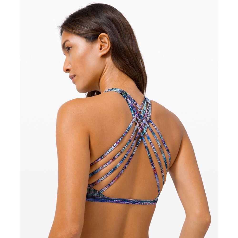 Lululemon Digital Oasis Alpine Free To Be Wild High Neck Sports Bra